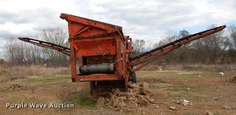 image for item EJ9851 Extec Screens screening plant