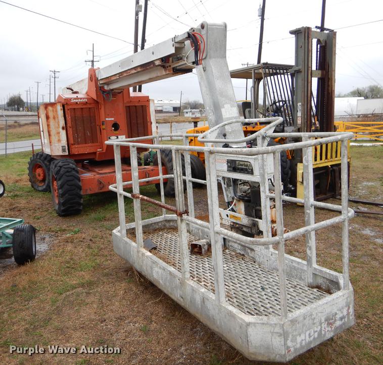 image for item EJ9876 Snorkelift ATB-50ALTO boom lift