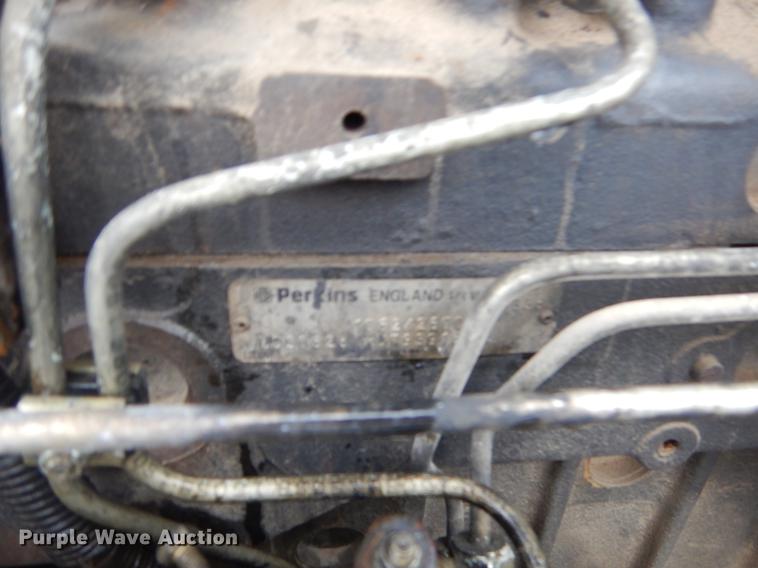 image for item EJ9877 Hustler LR523 telehandler