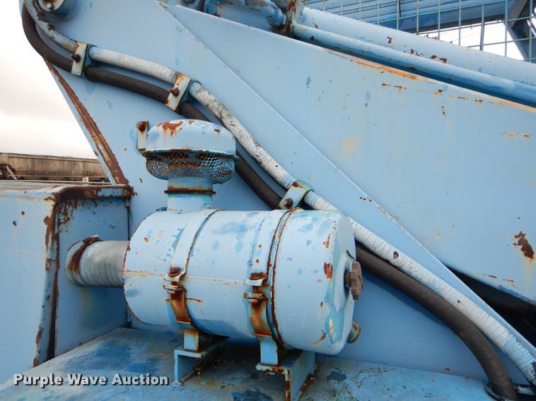 image for item EJ9877 Hustler LR523 telehandler