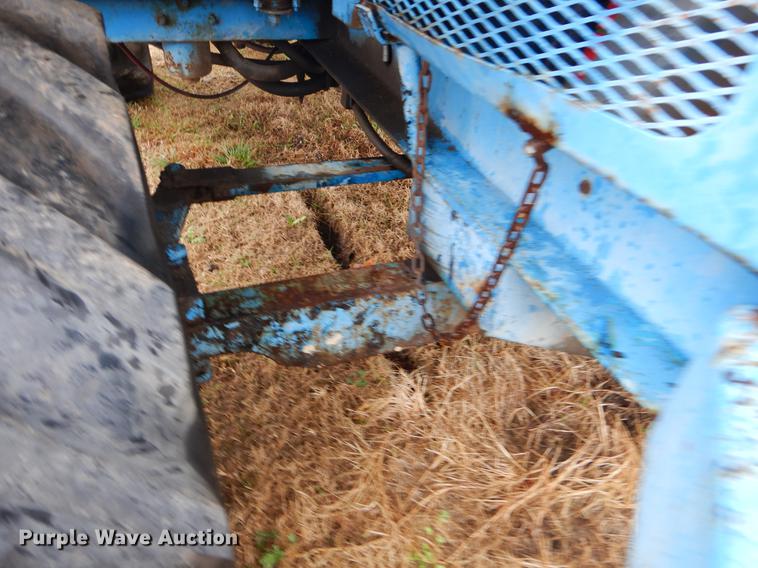 image for item EJ9877 Hustler LR523 telehandler