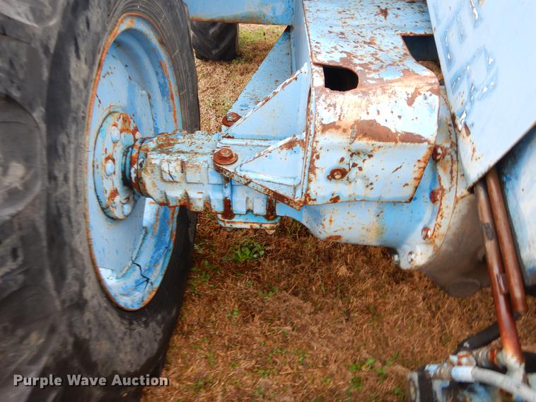 image for item EJ9877 Hustler LR523 telehandler