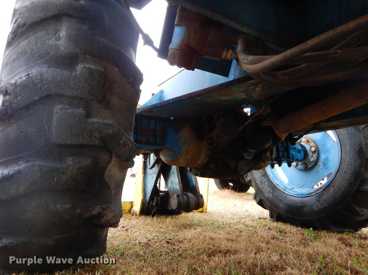 image for item EJ9877 Hustler LR523 telehandler