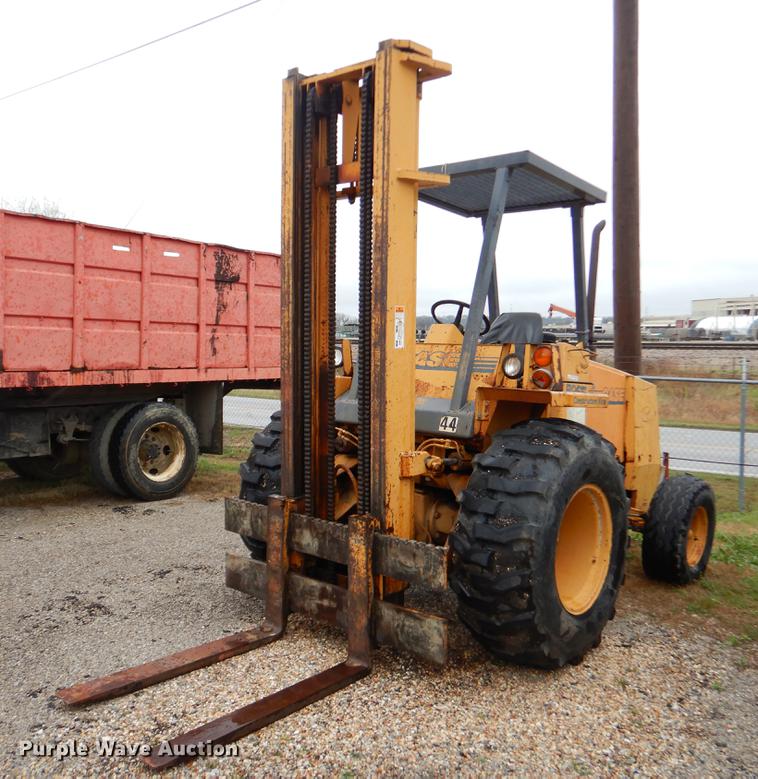 image for item EJ9878 1997 Case 586E forklift