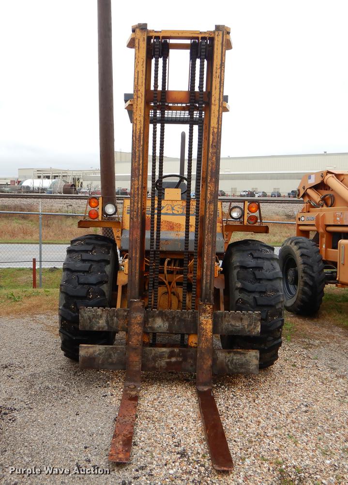 image for item EJ9878 1997 Case 586E forklift