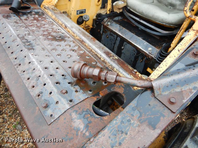 image for item EJ9879 1990 New Holland L781 skid steer