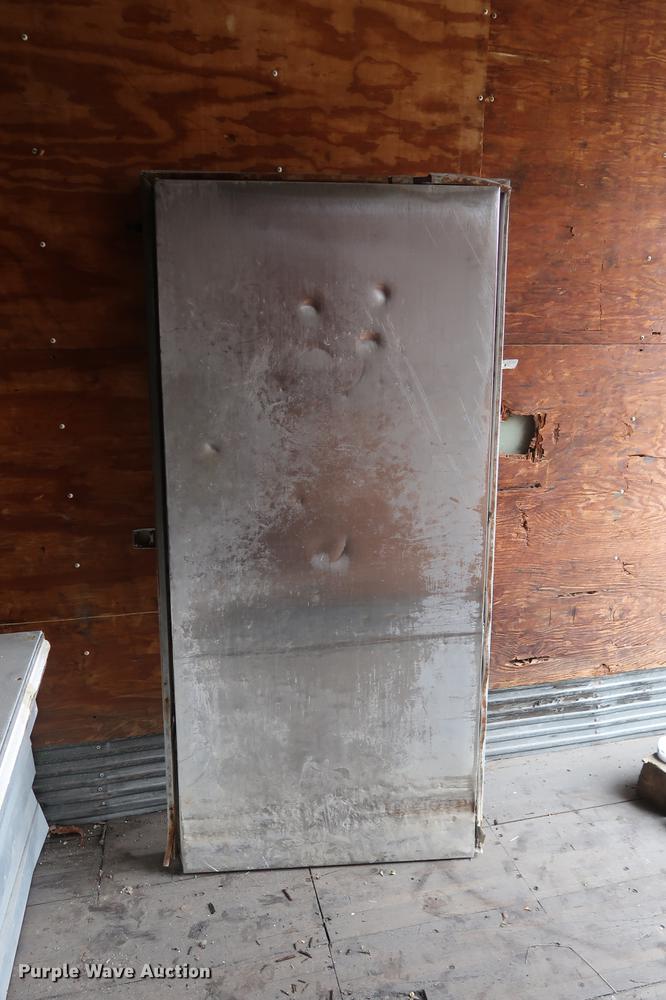 image for item EL9252 U.S. Cooler freezer