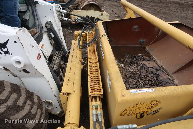 image for item EL9253 Ashland Ground Hog 2500 skid steer scraper