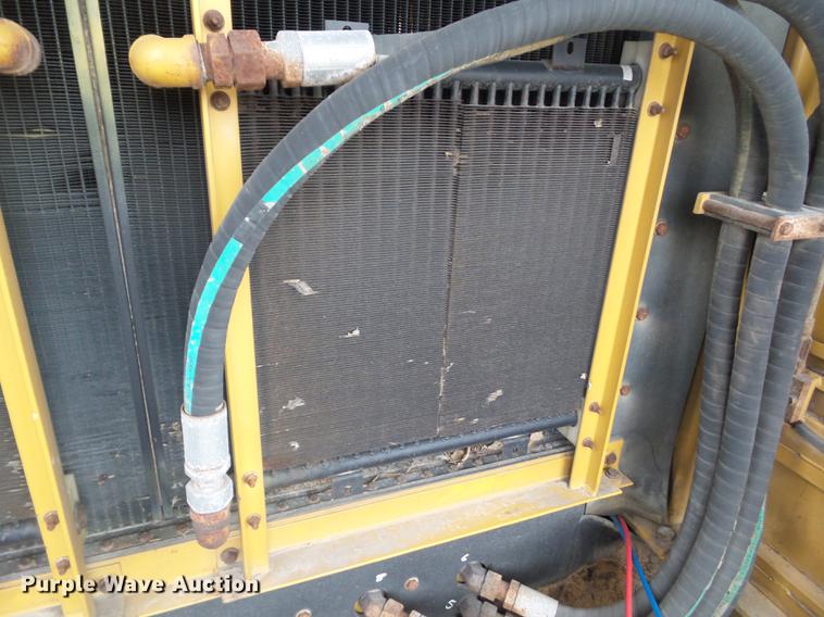 image for item L5668 2001 Vermeer TG800 tub grinder