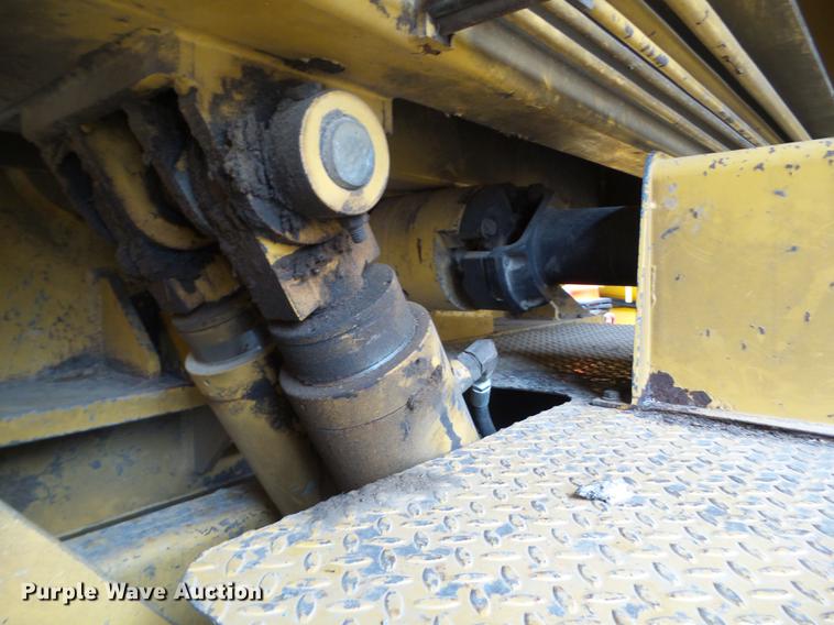 image for item L5668 2001 Vermeer TG800 tub grinder