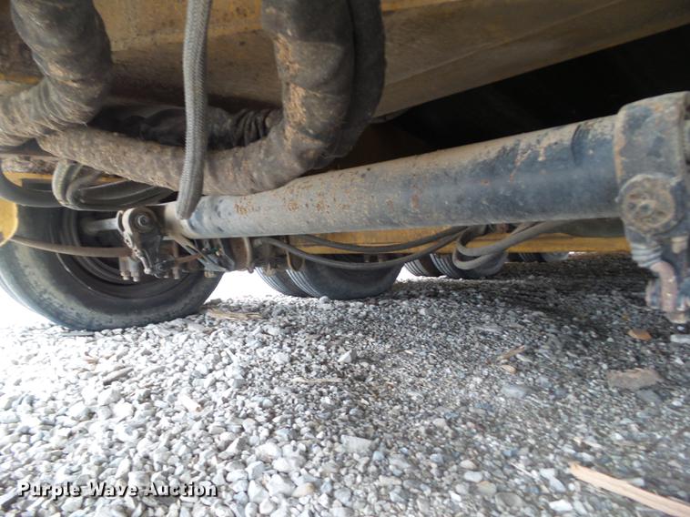 image for item L5668 2001 Vermeer TG800 tub grinder