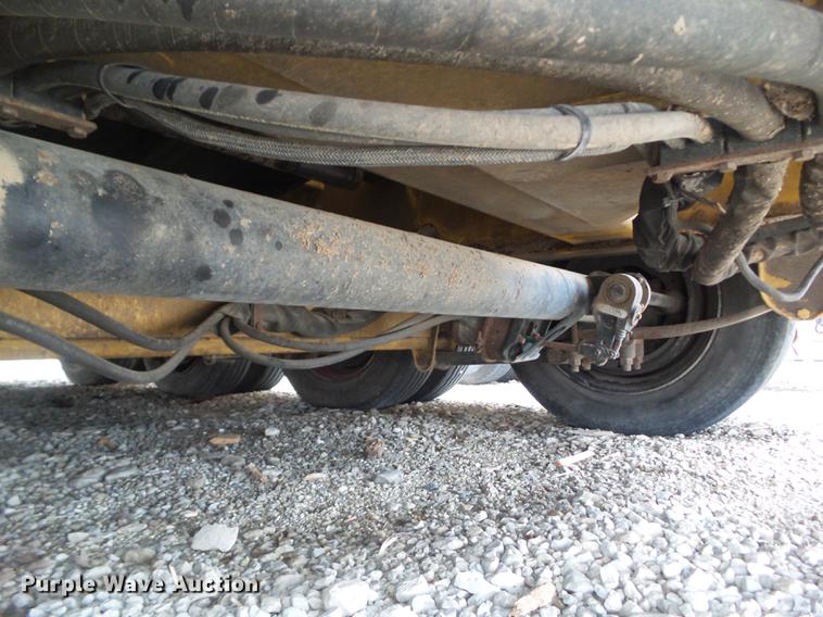 image for item L5668 2001 Vermeer TG800 tub grinder