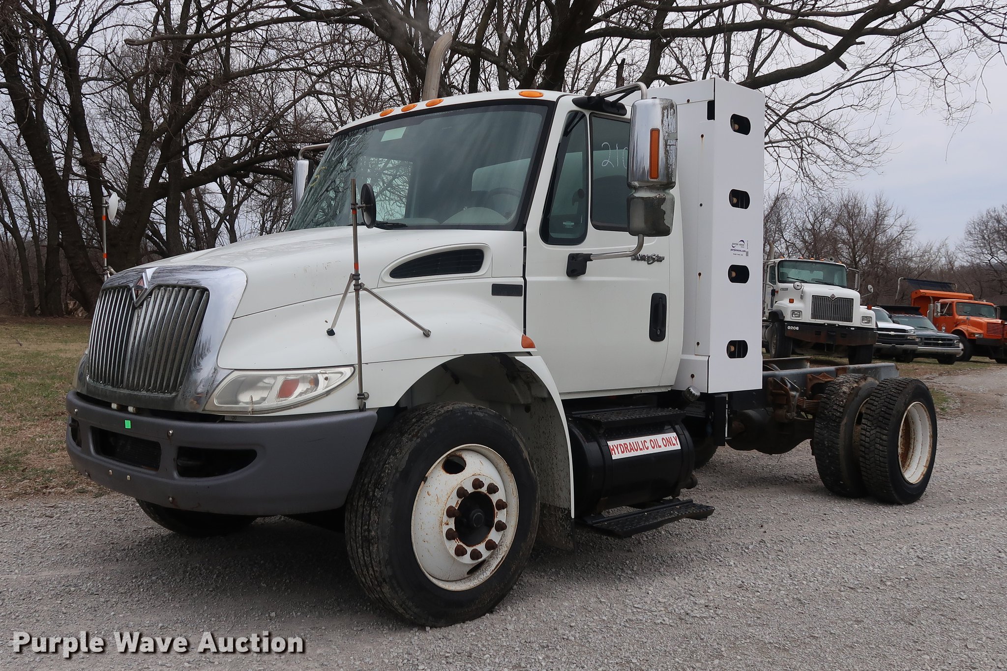 DF3613 image for item DF3613 2009 International DuraStar 4300 truck cab and  chassis