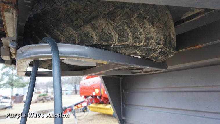 image for item DB0466 2011 Grupo livestock trailer