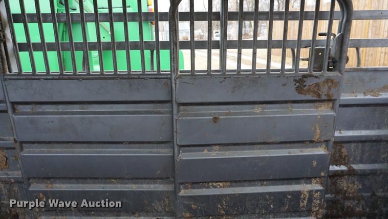 image for item DB0466 2011 Grupo livestock trailer