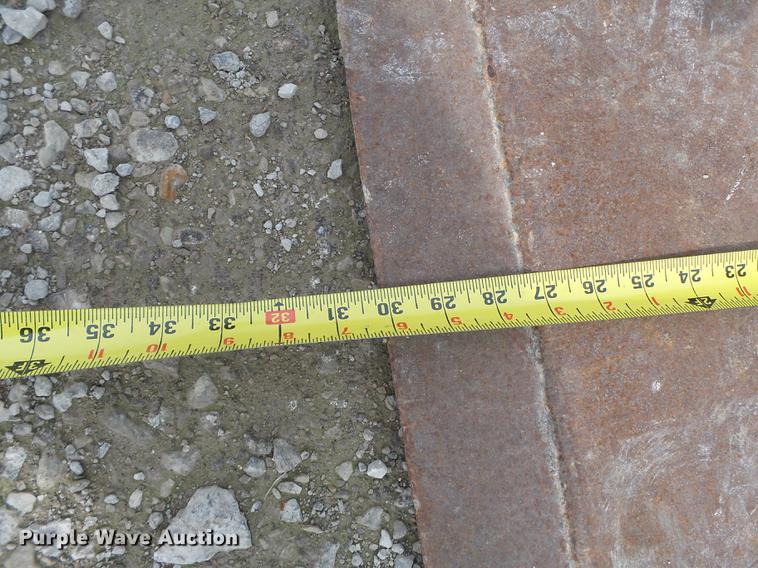 image for item DB7182 2013 New Holland L230 skid steer