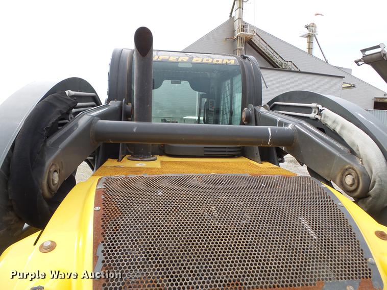 image for item DB7182 2013 New Holland L230 skid steer