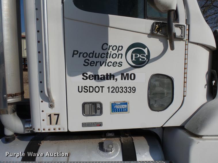 image for item DB7205 2000 Freightliner Century Class FLC12064 truck cab and chassis