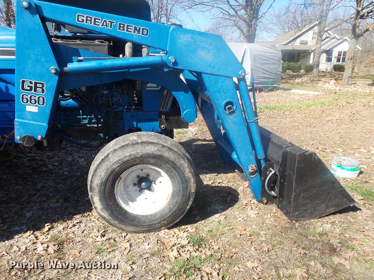 image for item DB7252 1988 Ford 6610 tractor