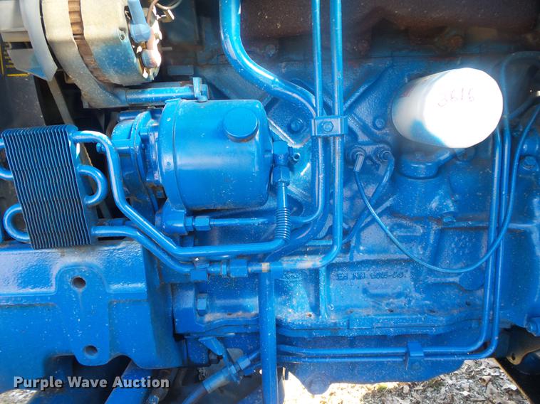 image for item DB7252 1988 Ford 6610 tractor