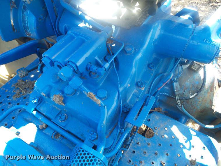 image for item DB7252 1988 Ford 6610 tractor