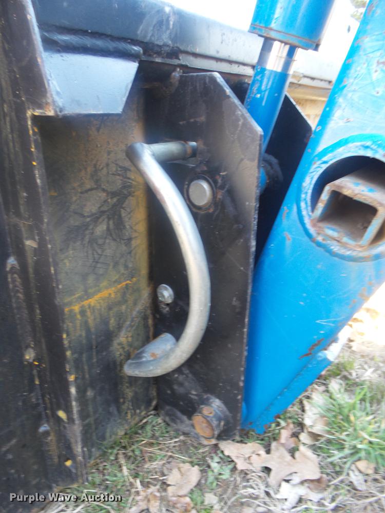 image for item DB7252 1988 Ford 6610 tractor