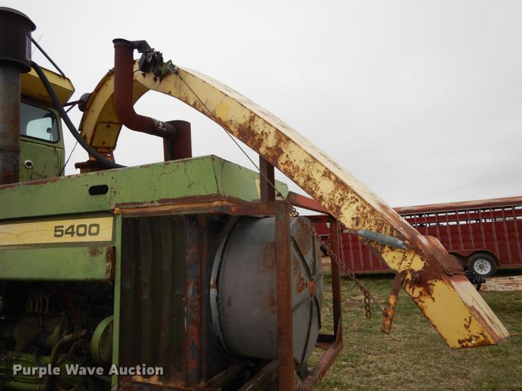 image for item DC0413 John Deere 5400 PRWD forage harvester