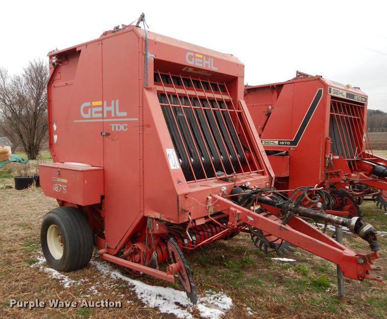 image for item DC0414 Gehl 1875 TDC round baler