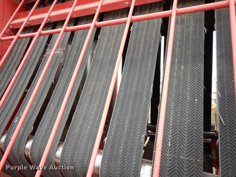 image for item DC0414 Gehl 1875 TDC round baler