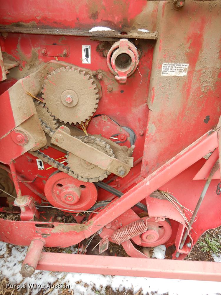 image for item DC0414 Gehl 1875 TDC round baler