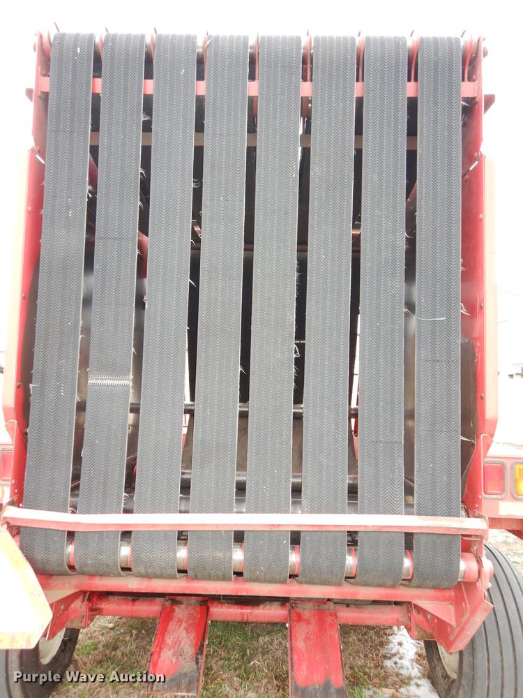 image for item DC0414 Gehl 1875 TDC round baler