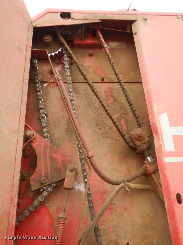 image for item DC0414 Gehl 1875 TDC round baler