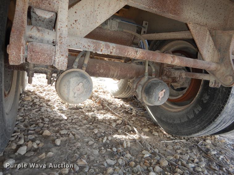 image for item DC0434 1984 Great Dane GP-42 flatbed trailer