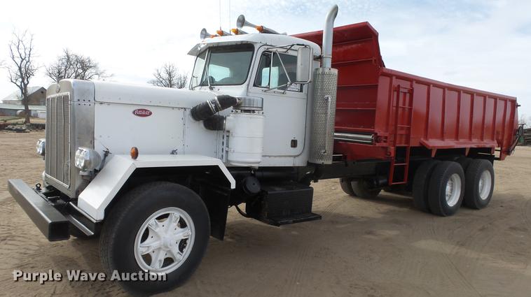 image for item DC0640 1980 Peterbilt 353S23 manure spreader truck