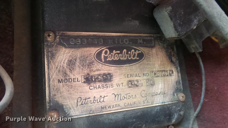 image for item DC0640 1980 Peterbilt 353S23 manure spreader truck