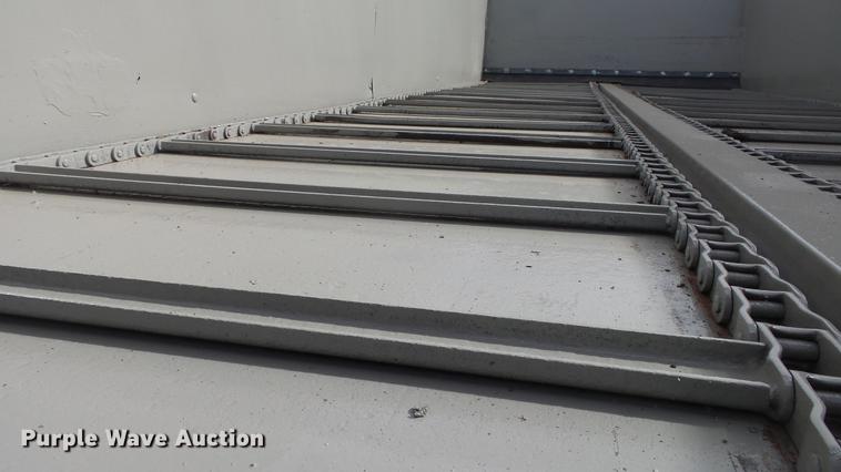 image for item DC0640 1980 Peterbilt 353S23 manure spreader truck