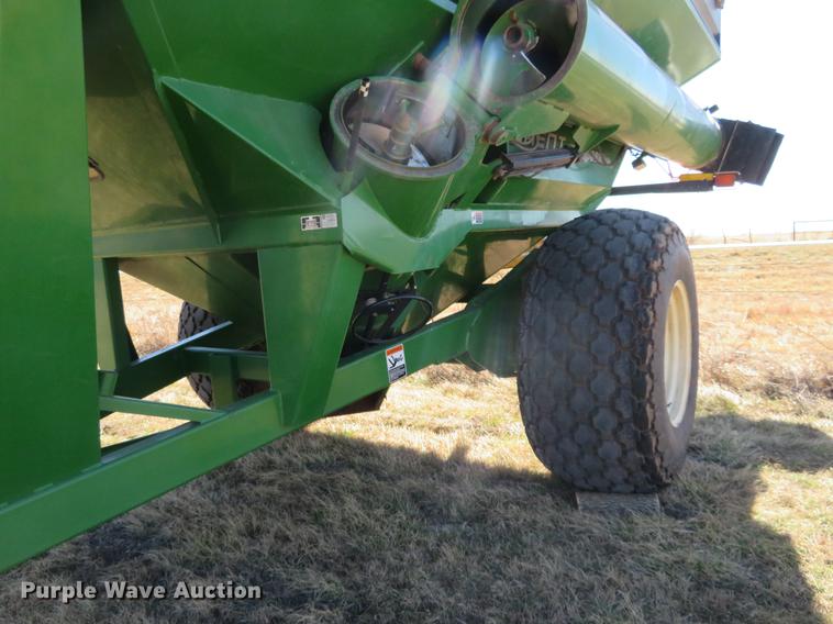 image for item DC0889 Brent 880 grain cart