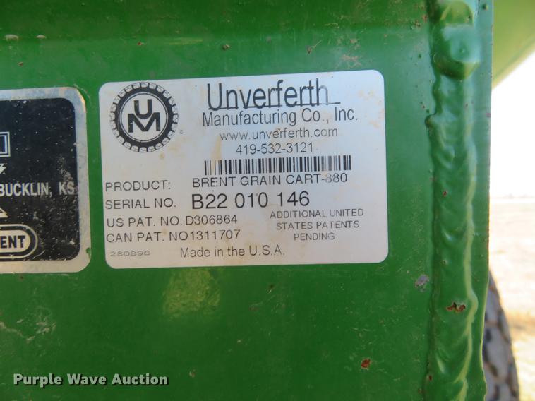 image for item DC0889 Brent 880 grain cart