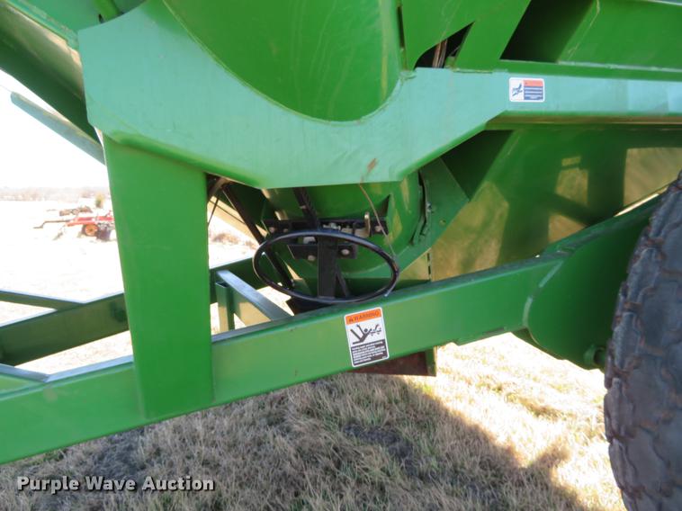 image for item DC0889 Brent 880 grain cart