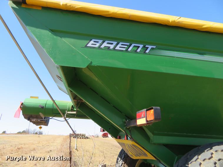 image for item DC0889 Brent 880 grain cart