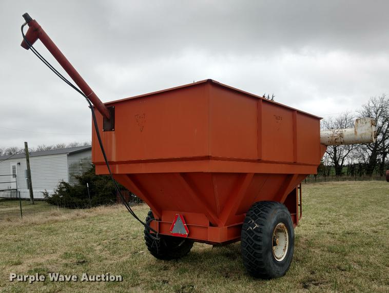image for item DC0948 Grain cart