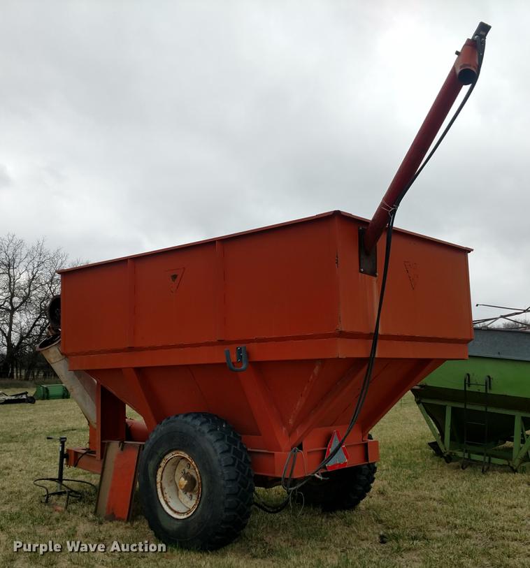image for item DC0948 Grain cart