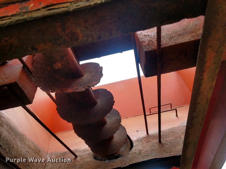 image for item DC0948 Grain cart