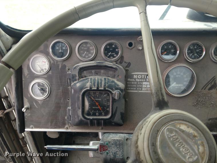 image for item DC0953 1977 Peterbilt 359 S13 semi truck