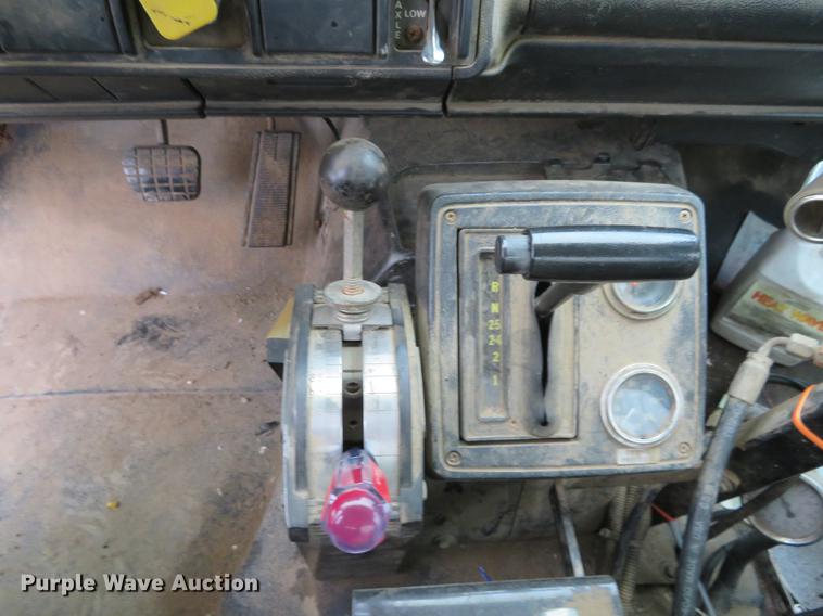 image for item DC0954 1994 Chevrolet Kodiak applicator truck