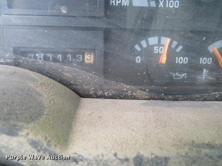 image for item DC0954 1994 Chevrolet Kodiak applicator truck