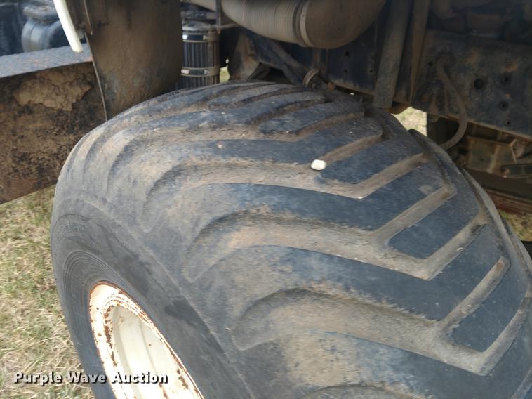 image for item DC0954 1994 Chevrolet Kodiak applicator truck