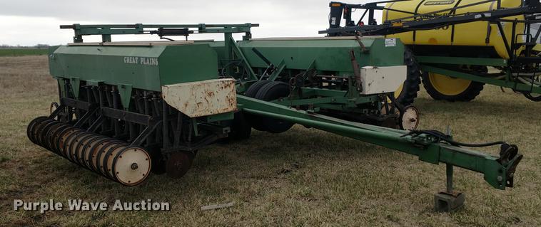 image for item DC0957 Great Plains 450882-DDS-F grain drill