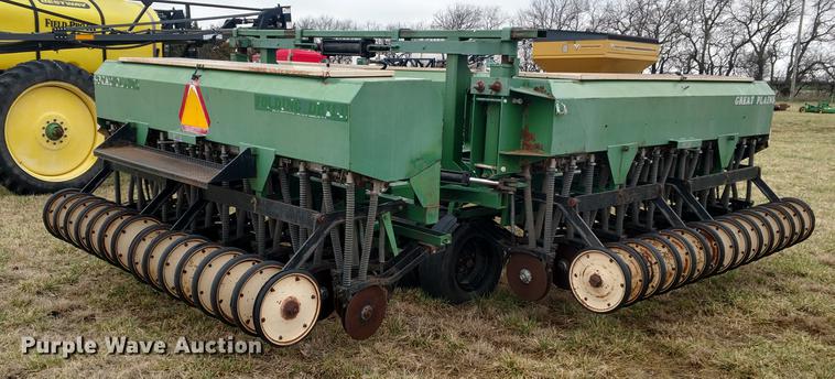 image for item DC0957 Great Plains 450882-DDS-F grain drill