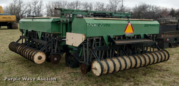 image for item DC0957 Great Plains 450882-DDS-F grain drill